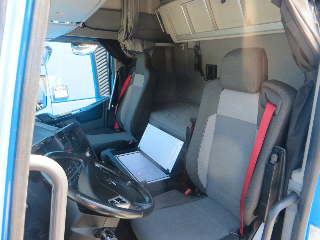 Vetopöytäauto Renault T480 SC 4x2Tractor SELECTION: kuva Vetopöytäauto Renault T480 SC 4x2Tractor SELECTION