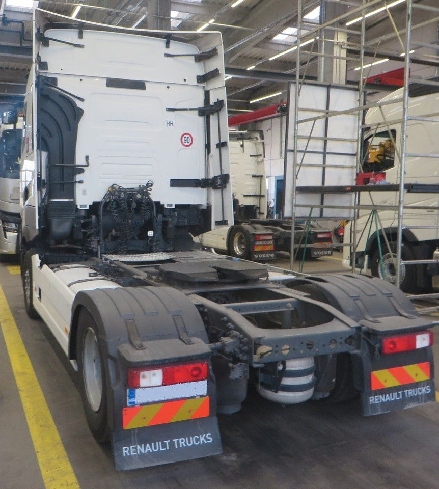 Renault T520 HSC 4x2Tractor - Vetopöytäauto: kuva  Renault T520 HSC 4x2Tractor - Vetopöytäauto Renault T520 HSC 4x2Tractor - Vetopöytäauto: kuva  Renault T520 HSC 4x2Tractor - Vetopöytäauto