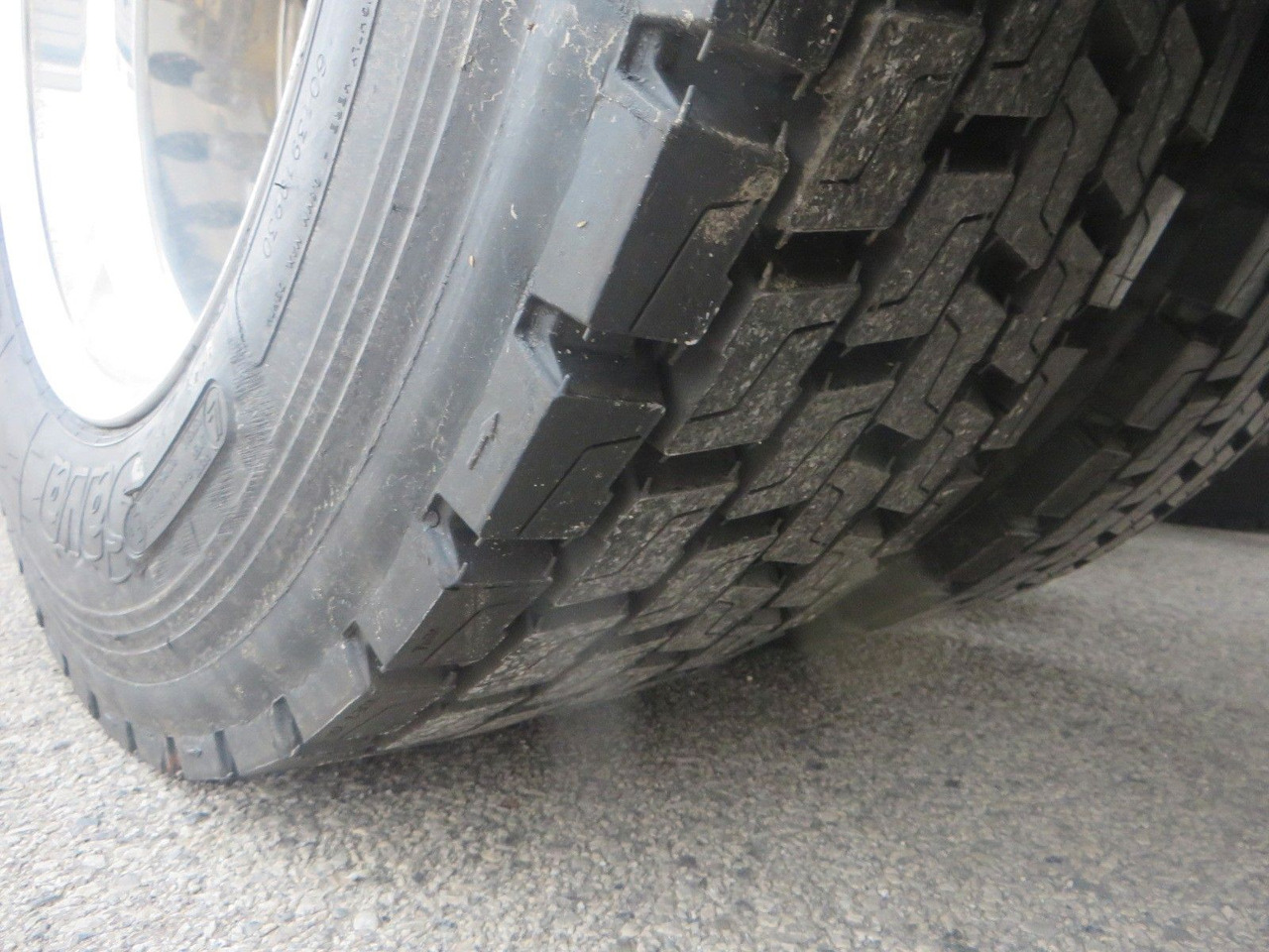 Renault T520 HSC 4x2Tractor mega Retarder - Vetopöytäauto: kuva Renault T520 HSC 4x2Tractor mega Retarder - Vetopöytäauto Renault T520 HSC 4x2Tractor mega Retarder - Vetopöytäauto: kuva Renault T520 HSC 4x2Tractor mega Retarder - Vetopöytäauto