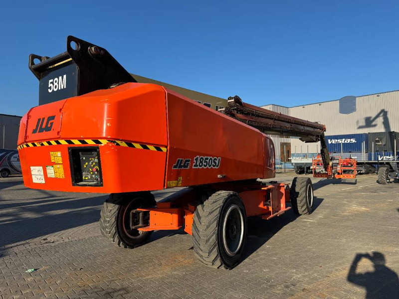 JLG 1850 SJ - Kuukulkija: kuva JLG 1850 SJ - Kuukulkija JLG 1850 SJ - Kuukulkija: kuva JLG 1850 SJ - Kuukulkija