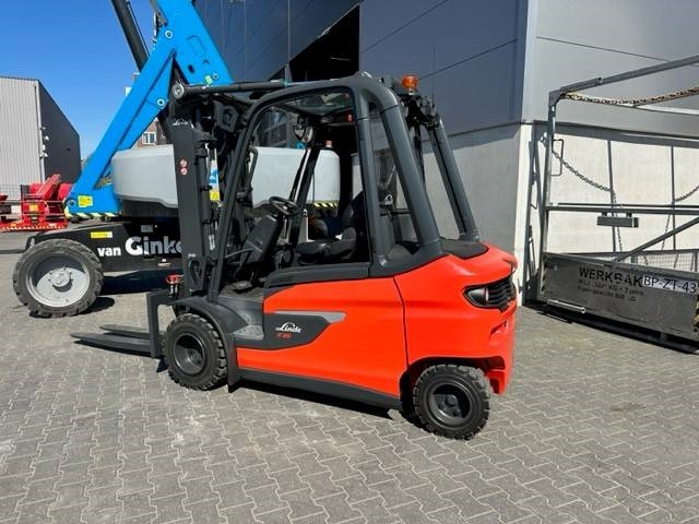 Linde E35L - Sähkötrukki: kuva Linde E35L - Sähkötrukki Linde E35L - Sähkötrukki: kuva Linde E35L - Sähkötrukki