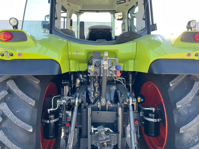 Claas Arion 510 - Traktori: kuva Claas Arion 510 - Traktori Claas Arion 510 - Traktori: kuva Claas Arion 510 - Traktori