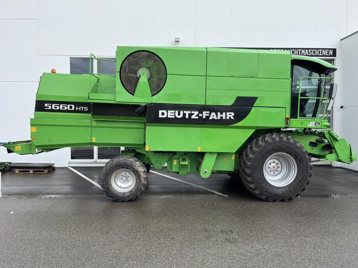 Deutz-Fahr 5660 H - Leikkuupuimuri: kuva Deutz-Fahr 5660 H - Leikkuupuimuri Deutz-Fahr 5660 H - Leikkuupuimuri: kuva Deutz-Fahr 5660 H - Leikkuupuimuri
