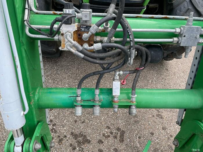 Deutz-Fahr Agroplus 420 - Traktori: kuva Deutz-Fahr Agroplus 420 - Traktori Deutz-Fahr Agroplus 420 - Traktori: kuva Deutz-Fahr Agroplus 420 - Traktori