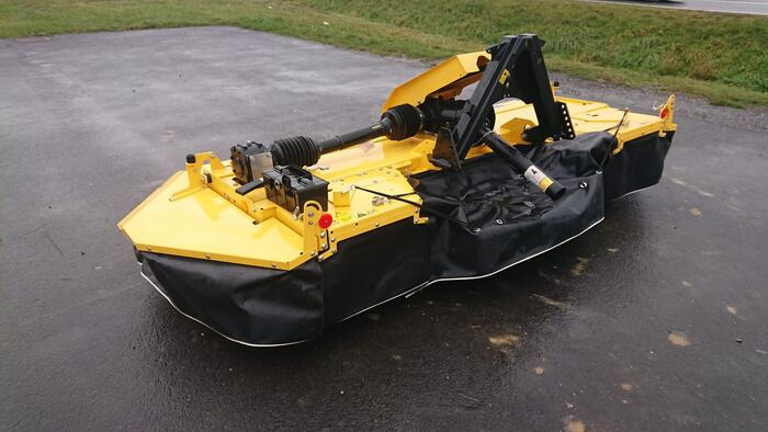 New Holland DuraDisc F 300 - Niittokone: kuva New Holland DuraDisc F 300 - Niittokone New Holland DuraDisc F 300 - Niittokone: kuva New Holland DuraDisc F 300 - Niittokone