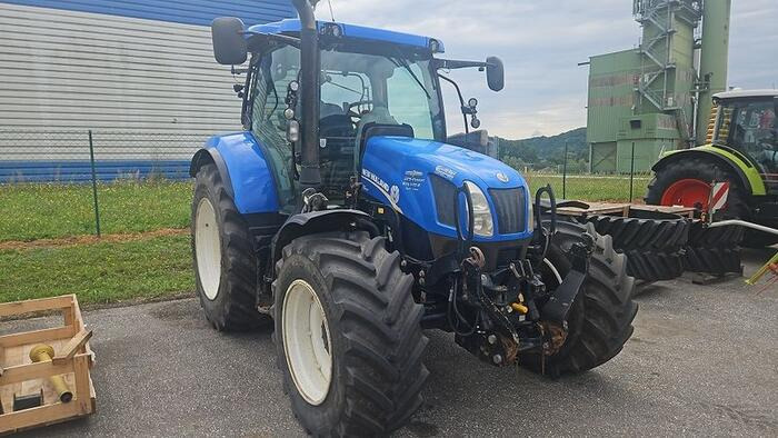 New Holland T6.160 Auto Command - Traktori: kuva New Holland T6.160 Auto Command - Traktori New Holland T6.160 Auto Command - Traktori: kuva New Holland T6.160 Auto Command - Traktori