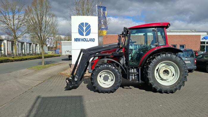 Valtra A 95 - Traktori: kuva Valtra A 95 - Traktori Valtra A 95 - Traktori: kuva Valtra A 95 - Traktori