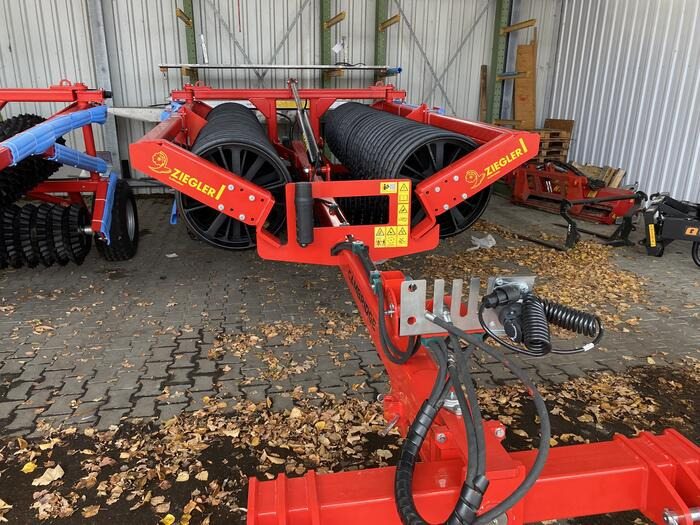 Ziegler Cambridge Walze 8001 - Jyrä - maanviljely: kuva Ziegler Cambridge Walze 8001 - Jyrä - maanviljely Ziegler Cambridge Walze 8001 - Jyrä - maanviljely: kuva Ziegler Cambridge Walze 8001 - Jyrä - maanviljely