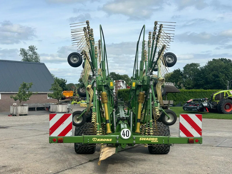 Krone Krone swadro 1400 Plus Zwadhark 4 rotor hark - Pöyhin: kuva Krone Krone swadro 1400 Plus Zwadhark 4 rotor hark - Pöyhin Krone Krone swadro 1400 Plus Zwadhark 4 rotor hark - Pöyhin: kuva Krone Krone swadro 1400 Plus Zwadhark 4 rotor hark - Pöyhin