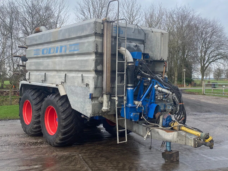 Diversen Odin 16 m3 tandentank schouten giertank - Maatalouskoneet: kuva Diversen Odin 16 m3 tandentank schouten giertank - Maatalouskoneet Diversen Odin 16 m3 tandentank schouten giertank - Maatalouskoneet: kuva Diversen Odin 16 m3 tandentank schouten giertank - Maatalouskoneet