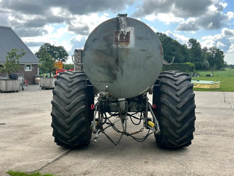Schuitemaker Robusta 78 7800 Liter tank - Maatalouskoneet: kuva Schuitemaker Robusta 78 7800 Liter tank - Maatalouskoneet Schuitemaker Robusta 78 7800 Liter tank - Maatalouskoneet: kuva Schuitemaker Robusta 78 7800 Liter tank - Maatalouskoneet