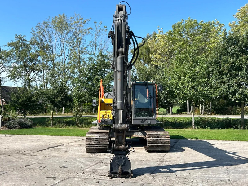 Volvo EC 220 EL Rupskraan Graafmachine DUTCH EXCAVATOR - Telakaivukone: kuva Volvo EC 220 EL Rupskraan Graafmachine DUTCH EXCAVATOR - Telakaivukone Volvo EC 220 EL Rupskraan Graafmachine DUTCH EXCAVATOR - Telakaivukone: kuva Volvo EC 220 EL Rupskraan Graafmachine DUTCH EXCAVATOR - Telakaivukone