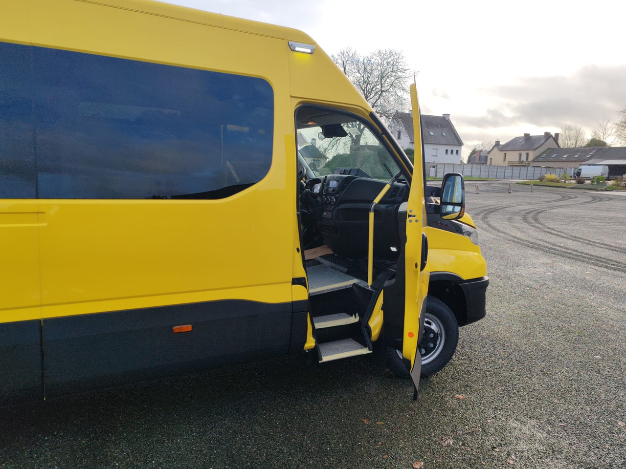 5 MINIBUS IVECO DAILY NEUF ET NON IMMATRICULE - Minibussi, Pikkubussi: kuva 5 MINIBUS IVECO DAILY NEUF ET NON IMMATRICULE - Minibussi, Pikkubussi 5 MINIBUS IVECO DAILY NEUF ET NON IMMATRICULE - Minibussi, Pikkubussi: kuva 5 MINIBUS IVECO DAILY NEUF ET NON IMMATRICULE - Minibussi, Pikkubussi