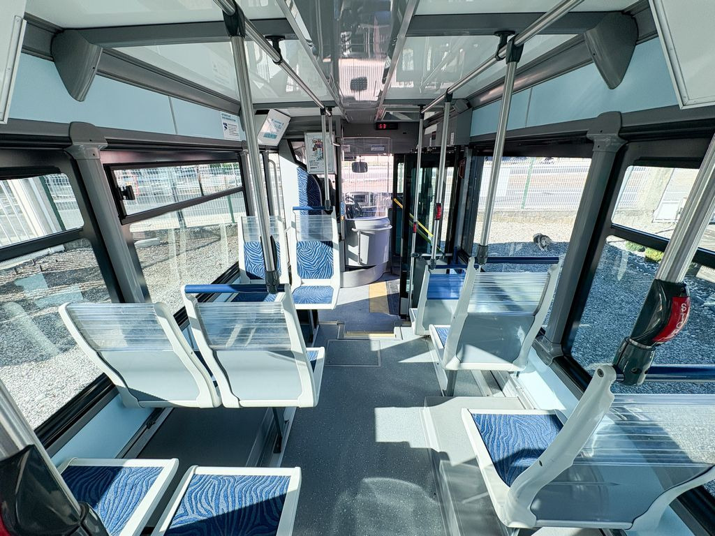 Linja-auto MERCEDES-BENZ MERCEDES CYTIOS 3: kuva Linja-auto MERCEDES-BENZ MERCEDES CYTIOS 3