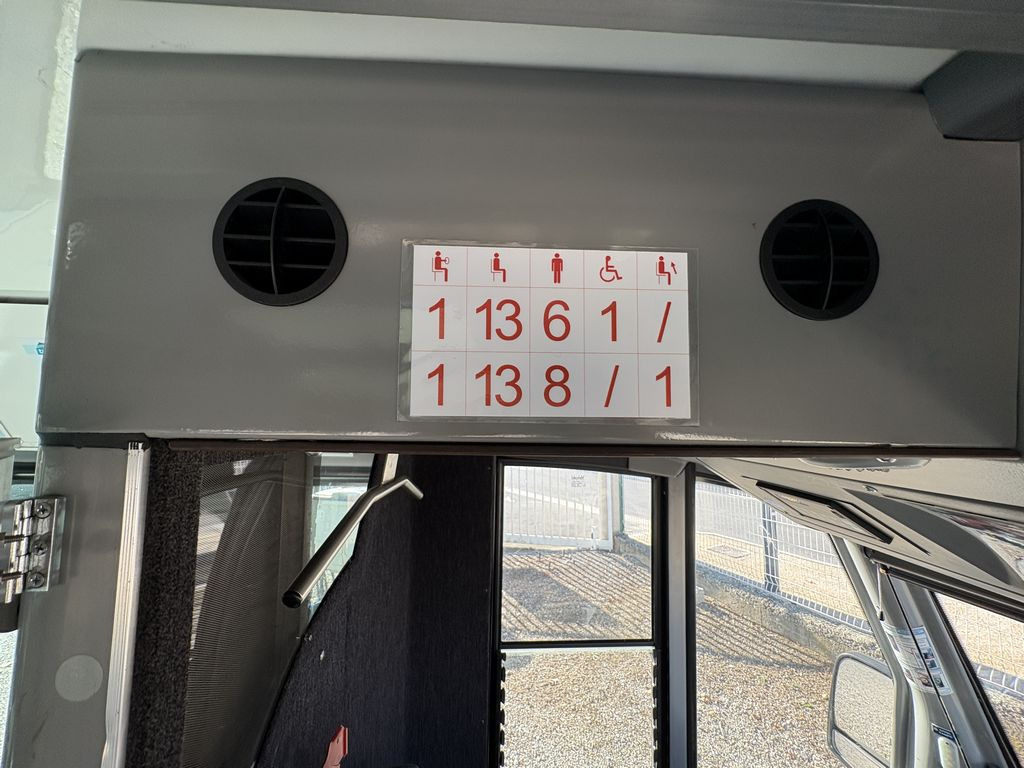 Linja-auto MERCEDES-BENZ MERCEDES CYTIOS 3: kuva Linja-auto MERCEDES-BENZ MERCEDES CYTIOS 3