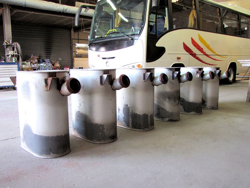 Pots d'échappement ILIADE : - Pakokaasujärjestelmä - Bussi: kuva Pots d'échappement ILIADE : - Pakokaasujärjestelmä - Bussi Pots d'échappement ILIADE : - Pakokaasujärjestelmä - Bussi: kuva Pots d'échappement ILIADE : - Pakokaasujärjestelmä - Bussi