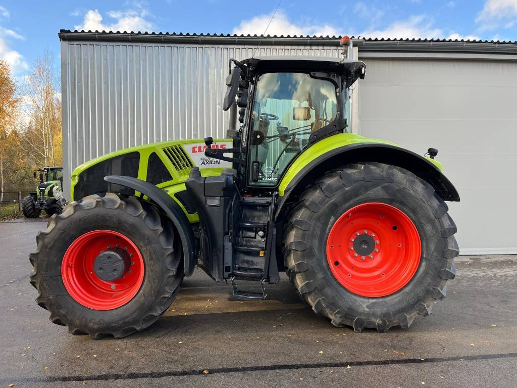Claas Axion 920 - Traktori: kuva Claas Axion 920 - Traktori Claas Axion 920 - Traktori: kuva Claas Axion 920 - Traktori