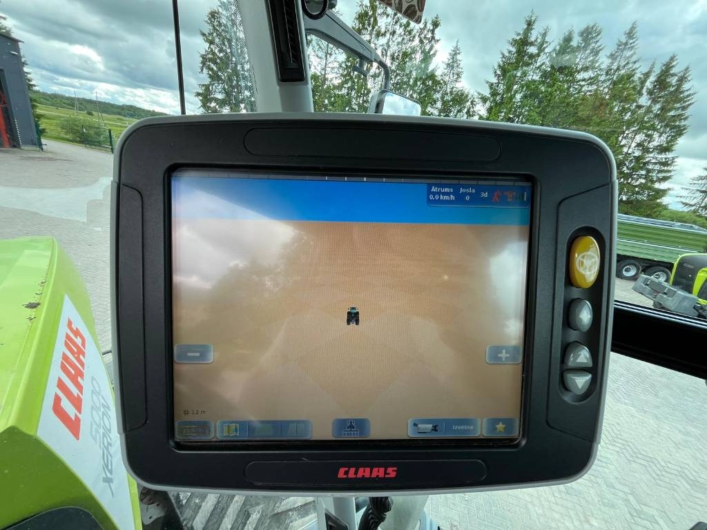 Traktori Claas XERION 5000 TRAC TS: kuva Traktori Claas XERION 5000 TRAC TS Traktori Claas XERION 5000 TRAC TS: kuva Traktori Claas XERION 5000 TRAC TS