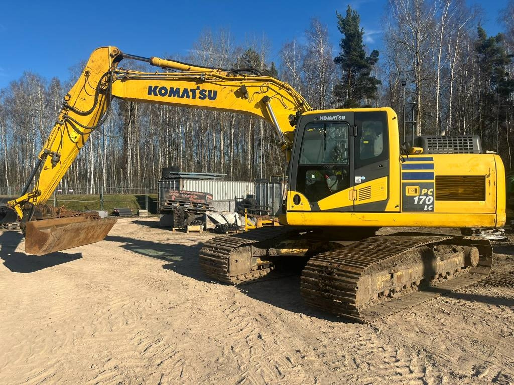Komatsu PC 170 LC-11 - Telakaivukone: kuva Komatsu PC 170 LC-11 - Telakaivukone Komatsu PC 170 LC-11 - Telakaivukone: kuva Komatsu PC 170 LC-11 - Telakaivukone