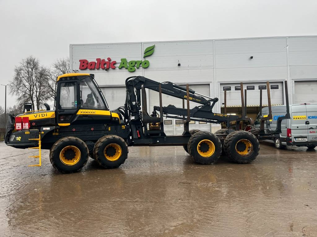 Ponsse Buffalo 8W - Kuormatraktori: kuva Ponsse Buffalo 8W - Kuormatraktori Ponsse Buffalo 8W - Kuormatraktori: kuva Ponsse Buffalo 8W - Kuormatraktori