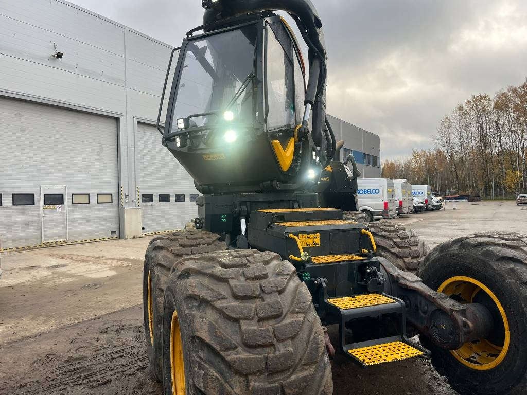 Ponsse Scorpion King - Harvesteri: kuva Ponsse Scorpion King - Harvesteri Ponsse Scorpion King - Harvesteri: kuva Ponsse Scorpion King - Harvesteri