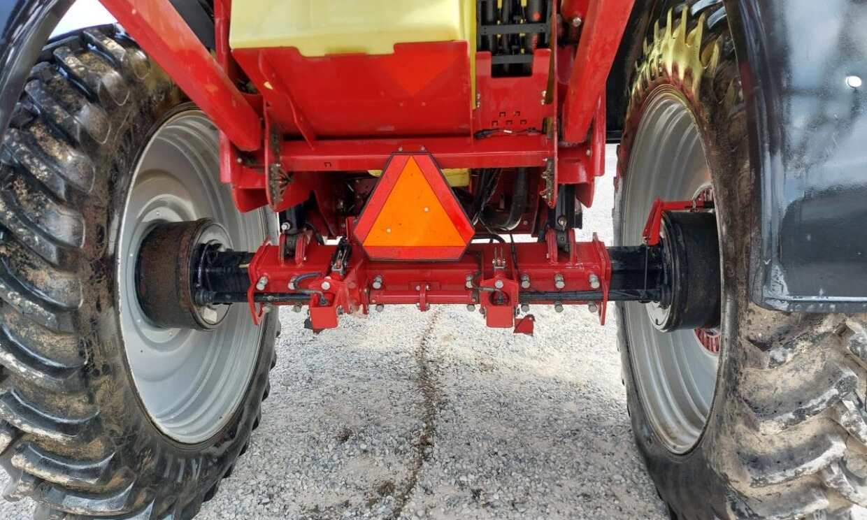 Hardi Commander 5500i -30m - Hinattava kasvinsuojeluruisku: kuva Hardi Commander 5500i -30m - Hinattava kasvinsuojeluruisku Hardi Commander 5500i -30m - Hinattava kasvinsuojeluruisku: kuva Hardi Commander 5500i -30m - Hinattava kasvinsuojeluruisku