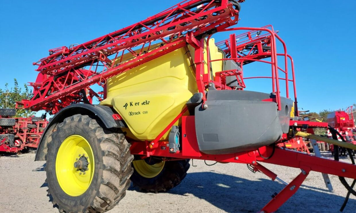 Kverneland Ixtrack C50 - 30 m - Hinattava kasvinsuojeluruisku: kuva Kverneland Ixtrack C50 - 30 m - Hinattava kasvinsuojeluruisku Kverneland Ixtrack C50 - 30 m - Hinattava kasvinsuojeluruisku: kuva Kverneland Ixtrack C50 - 30 m - Hinattava kasvinsuojeluruisku