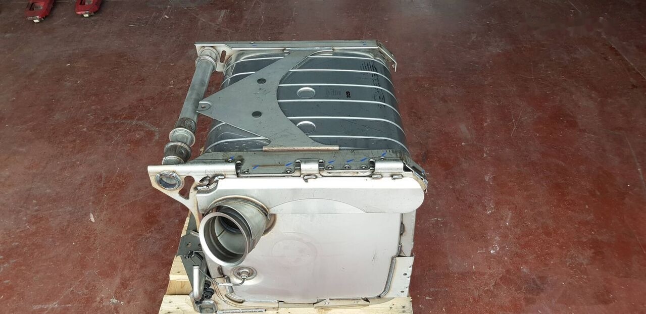 Eberspächer SC 2031 SH 5004 Mercedes-Benz ACTROS MB2 - Katalysaattori - Kuorma-auto: kuva Eberspächer SC 2031 SH 5004 Mercedes-Benz ACTROS MB2 - Katalysaattori - Kuorma-auto Eberspächer SC 2031 SH 5004 Mercedes-Benz ACTROS MB2 - Katalysaattori - Kuorma-auto: kuva Eberspächer SC 2031 SH 5004 Mercedes-Benz ACTROS MB2 - Katalysaattori - Kuorma-auto