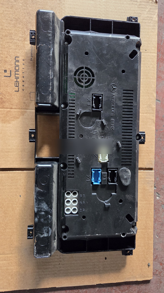 MERCEDES-BENZ econic - Kojelauta - Bussi: kuva MERCEDES-BENZ econic - Kojelauta - Bussi MERCEDES-BENZ econic - Kojelauta - Bussi: kuva MERCEDES-BENZ econic - Kojelauta - Bussi