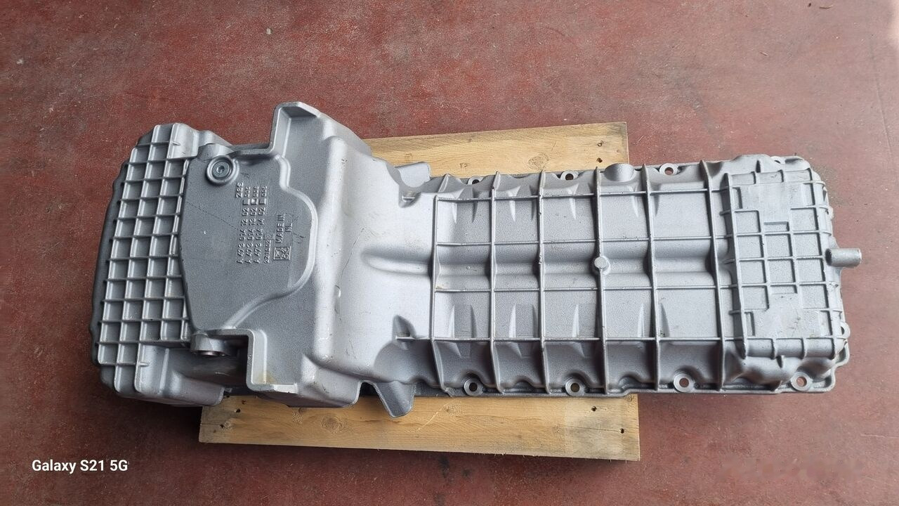 Mercedes-Benz OIL PAN ACTROS MP4 A4730102213 Mercedes-Benz ACTROS MP4 EURO 6 - Kampikammio - Kuorma-auto: kuva Mercedes-Benz OIL PAN ACTROS MP4 A4730102213 Mercedes-Benz ACTROS MP4 EURO 6 - Kampikammio - Kuorma-auto Mercedes-Benz OIL PAN ACTROS MP4 A4730102213 Mercedes-Benz ACTROS MP4 EURO 6 - Kampikammio - Kuorma-auto: kuva Mercedes-Benz OIL PAN ACTROS MP4 A4730102213 Mercedes-Benz ACTROS MP4 EURO 6 - Kampikammio - Kuorma-auto
