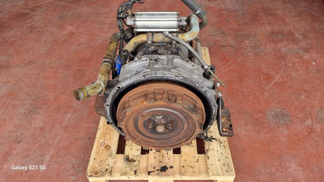 ZF ECOMAT 2 5 HP 592 C A6282703700 Mercedes-Benz - Vaihdelaatikko - Bussi: kuva ZF ECOMAT 2 5 HP 592 C A6282703700 Mercedes-Benz - Vaihdelaatikko - Bussi ZF ECOMAT 2 5 HP 592 C A6282703700 Mercedes-Benz - Vaihdelaatikko - Bussi: kuva ZF ECOMAT 2 5 HP 592 C A6282703700 Mercedes-Benz - Vaihdelaatikko - Bussi