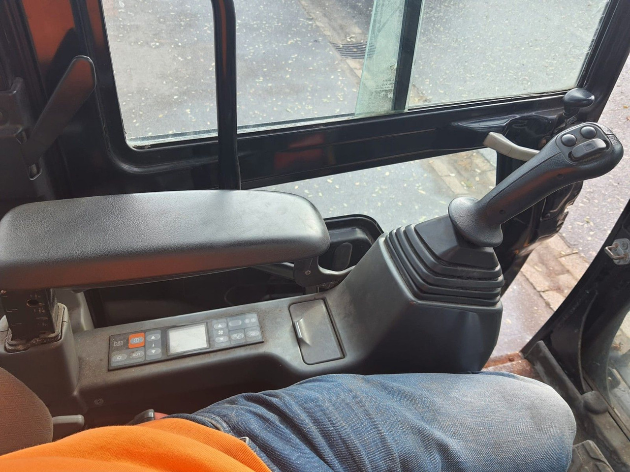 CAT 311 F L RR - Telakaivukone: kuva CAT 311 F L RR - Telakaivukone CAT 311 F L RR - Telakaivukone: kuva CAT 311 F L RR - Telakaivukone