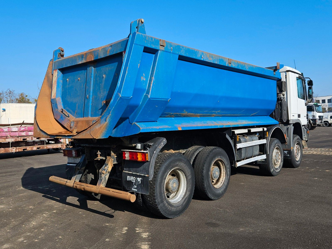 Mercedes-Benz Actros MP2 4144 8x8 Hinterkipper - Kippiauto kuorma-auto: kuva Mercedes-Benz Actros MP2 4144 8x8 Hinterkipper - Kippiauto kuorma-auto Mercedes-Benz Actros MP2 4144 8x8 Hinterkipper - Kippiauto kuorma-auto: kuva Mercedes-Benz Actros MP2 4144 8x8 Hinterkipper - Kippiauto kuorma-auto