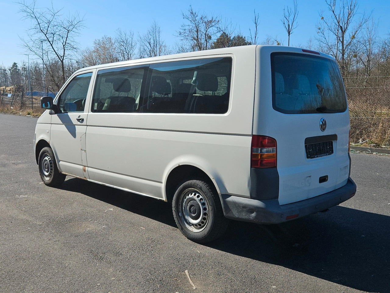 Volkswagen T5 9 Sitzer lang - Pikkubussi: kuva Volkswagen T5 9 Sitzer lang - Pikkubussi Volkswagen T5 9 Sitzer lang - Pikkubussi: kuva Volkswagen T5 9 Sitzer lang - Pikkubussi