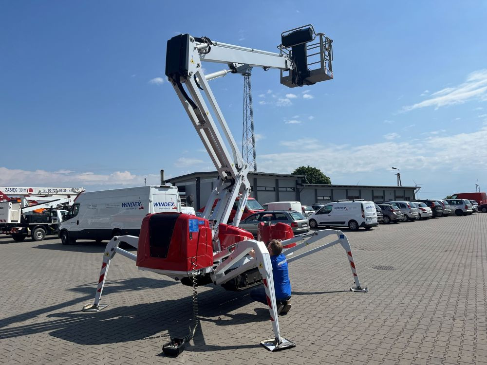 DINO 185 XTC II - Tela-alustainen nostin: kuva DINO 185 XTC II - Tela-alustainen nostin DINO 185 XTC II - Tela-alustainen nostin: kuva DINO 185 XTC II - Tela-alustainen nostin