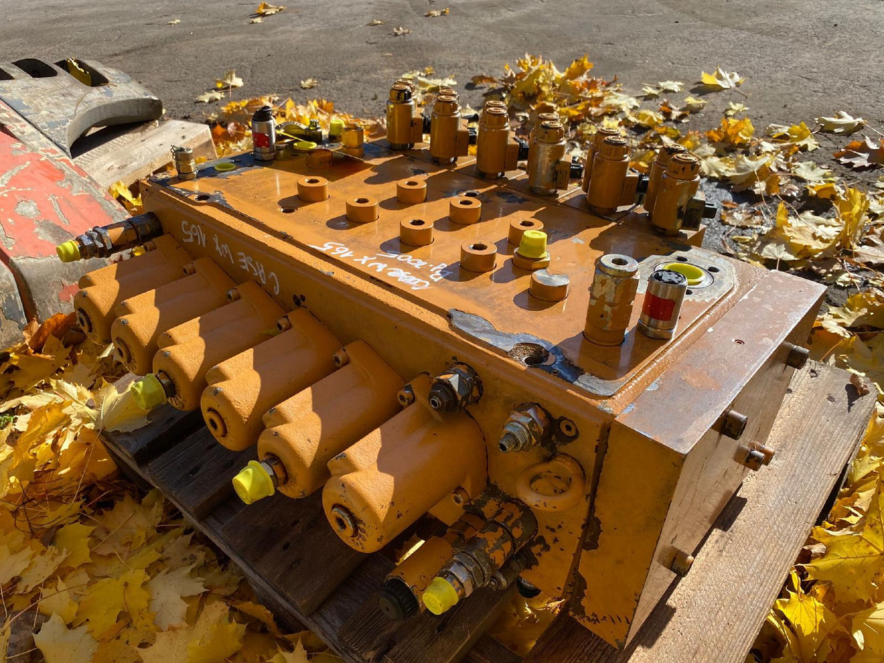 Case WX 165 - Hydrauliventtiili - Rakennuskoneet: kuva Case WX 165 - Hydrauliventtiili - Rakennuskoneet Case WX 165 - Hydrauliventtiili - Rakennuskoneet: kuva Case WX 165 - Hydrauliventtiili - Rakennuskoneet