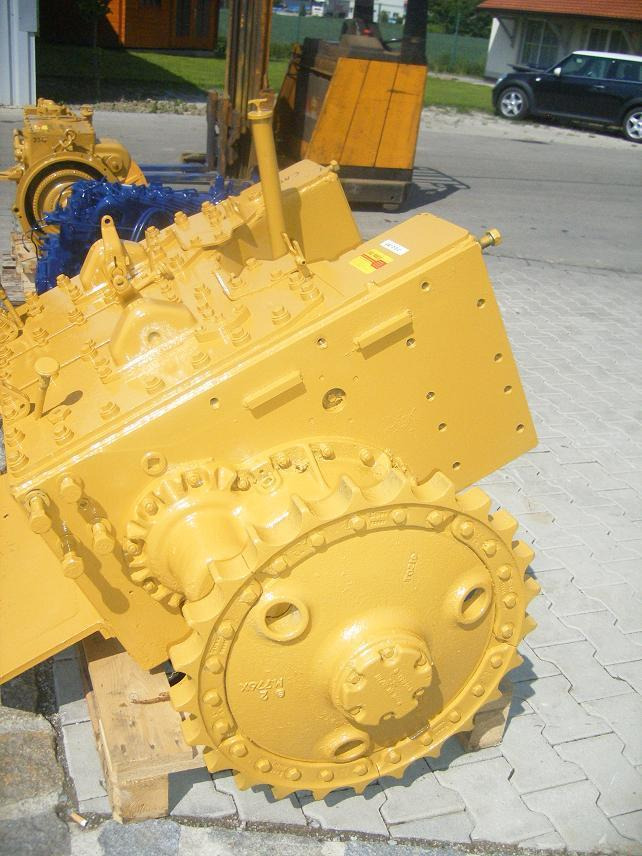 Caterpillar Planieraupe D 3 C/B - Vaihteisto - Rakennuskoneet: kuva  Caterpillar Planieraupe D 3 C/B - Vaihteisto - Rakennuskoneet Caterpillar Planieraupe D 3 C/B - Vaihteisto - Rakennuskoneet: kuva  Caterpillar Planieraupe D 3 C/B - Vaihteisto - Rakennuskoneet