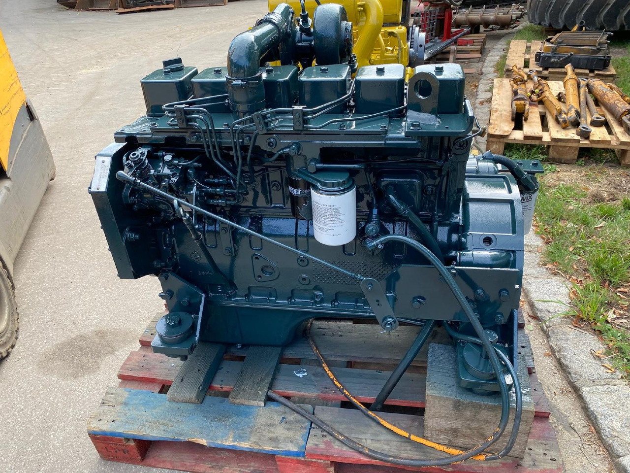 Cummins 6BT 5.9 - Moottori - Rakennuskoneet: kuva Cummins 6BT 5.9 - Moottori - Rakennuskoneet Cummins 6BT 5.9 - Moottori - Rakennuskoneet: kuva Cummins 6BT 5.9 - Moottori - Rakennuskoneet