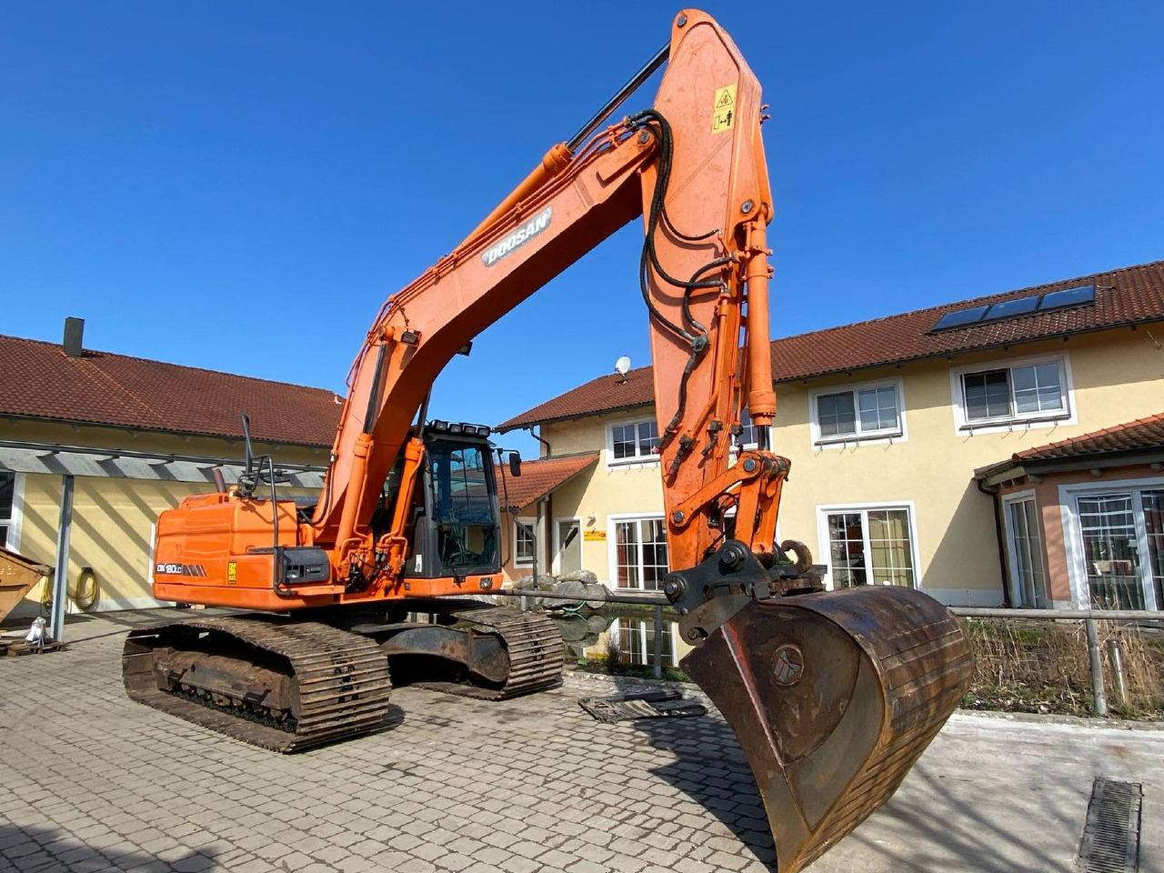 Doosan DX 180 LC -3 - Telakaivukone: kuva  Doosan DX 180 LC -3 - Telakaivukone Doosan DX 180 LC -3 - Telakaivukone: kuva  Doosan DX 180 LC -3 - Telakaivukone
