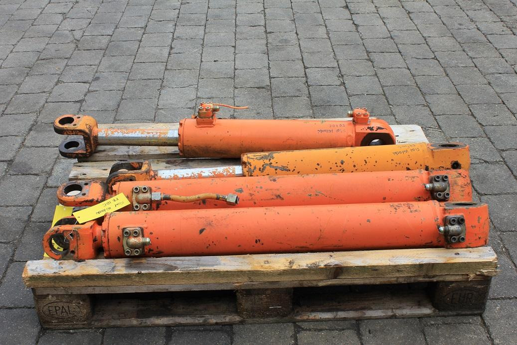 Fiat-Allis FR 10 - Hydraulisylinteri - Rakennuskoneet: kuva Fiat-Allis FR 10 - Hydraulisylinteri - Rakennuskoneet Fiat-Allis FR 10 - Hydraulisylinteri - Rakennuskoneet: kuva Fiat-Allis FR 10 - Hydraulisylinteri - Rakennuskoneet