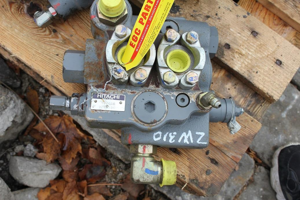Hitachi ZW 310 - Hydrauliventtiili - Rakennuskoneet: kuva Hitachi ZW 310 - Hydrauliventtiili - Rakennuskoneet Hitachi ZW 310 - Hydrauliventtiili - Rakennuskoneet: kuva Hitachi ZW 310 - Hydrauliventtiili - Rakennuskoneet