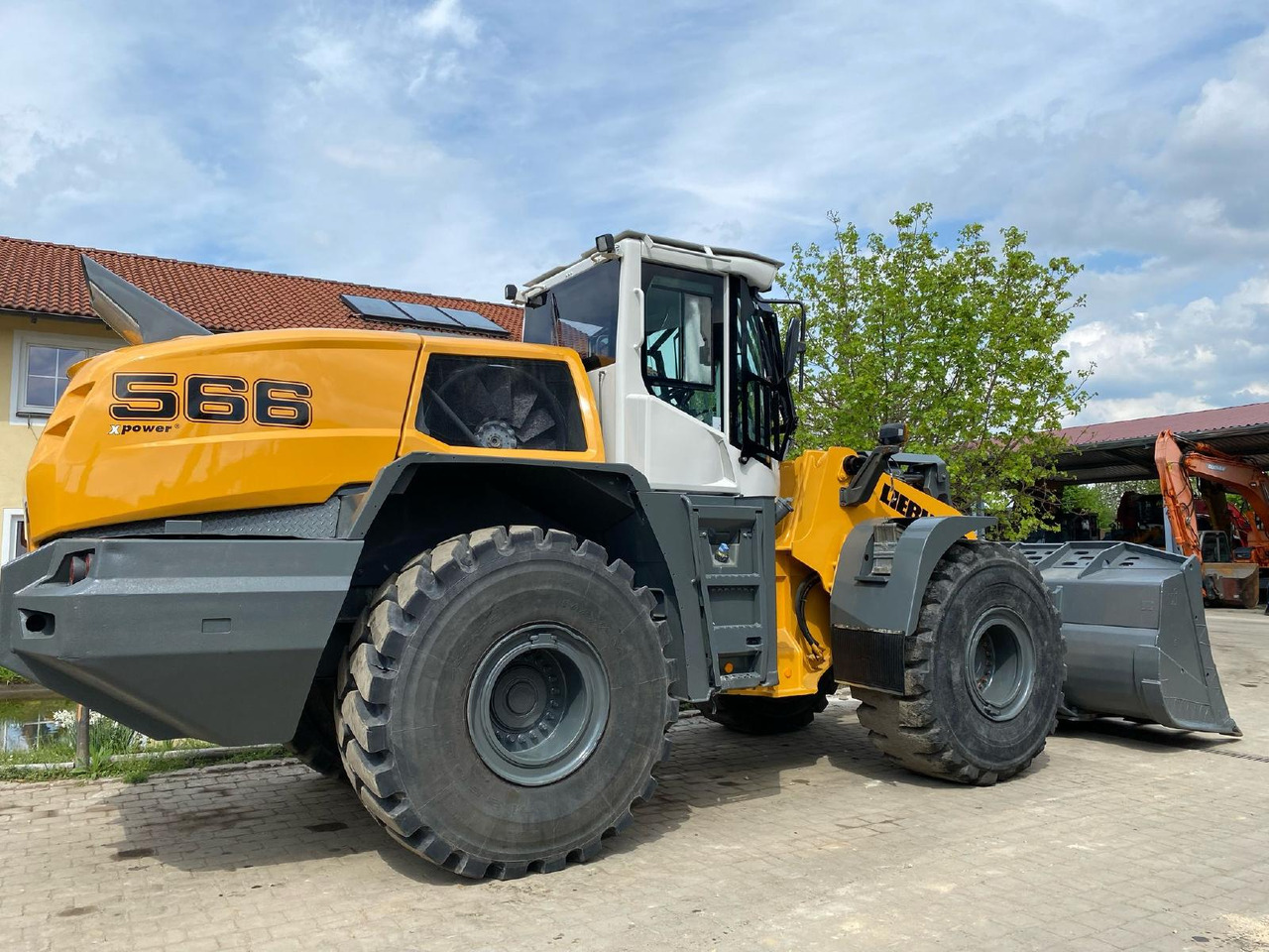 Pyöräkuormaaja Liebherr L 566 X Power: kuva Pyöräkuormaaja Liebherr L 566 X Power