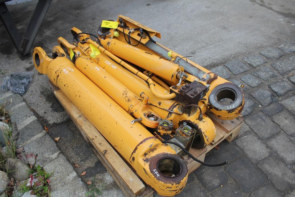 Liebherr L 574 - Hydraulisylinteri - Rakennuskoneet: kuva Liebherr L 574 - Hydraulisylinteri - Rakennuskoneet Liebherr L 574 - Hydraulisylinteri - Rakennuskoneet: kuva Liebherr L 574 - Hydraulisylinteri - Rakennuskoneet