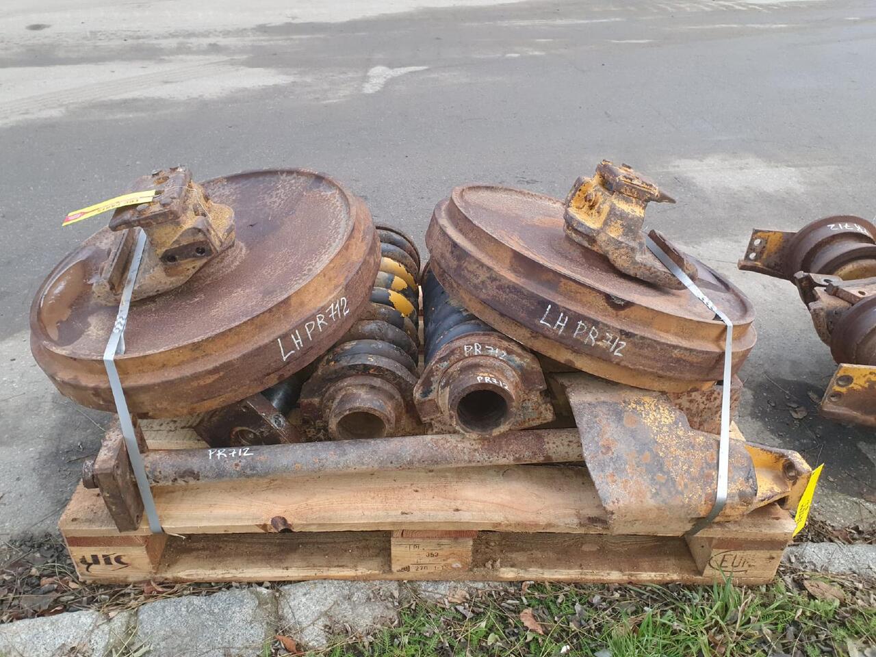 Liebherr PR 712 - Telaston osat - Rakennuskoneet: kuva Liebherr PR 712 - Telaston osat - Rakennuskoneet Liebherr PR 712 - Telaston osat - Rakennuskoneet: kuva Liebherr PR 712 - Telaston osat - Rakennuskoneet