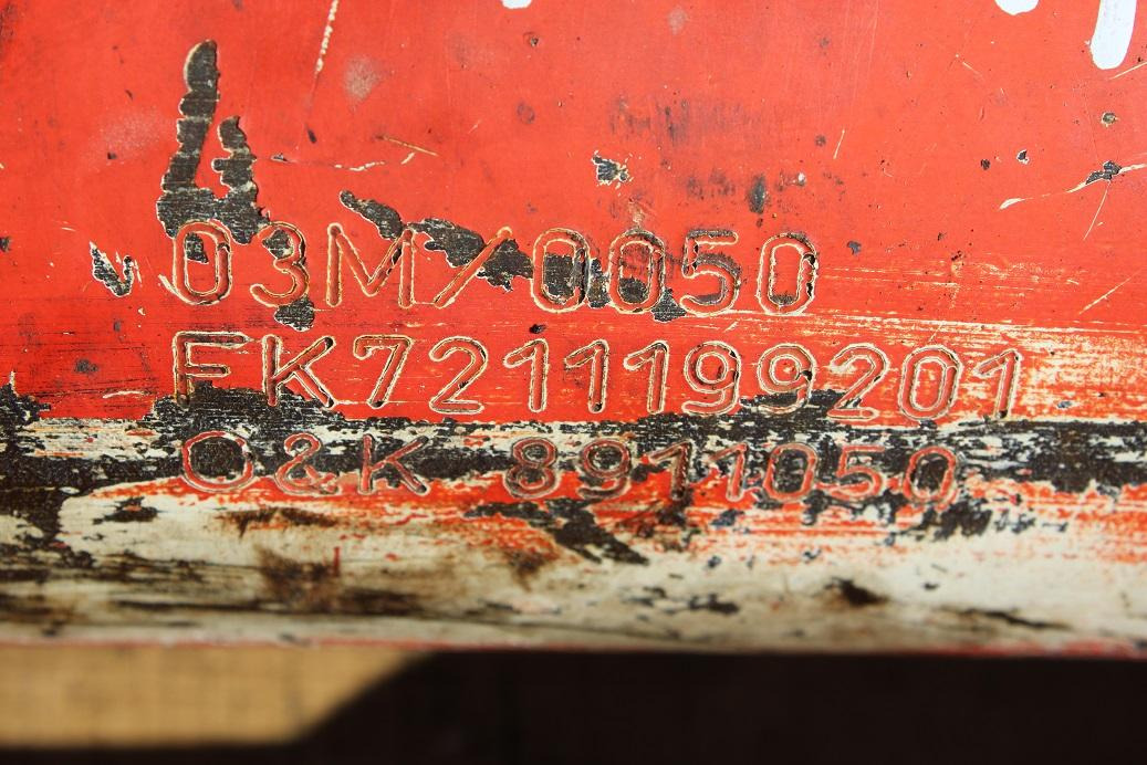 Hydraulisylinteri - Rakennuskoneet O&K MH Pllus: kuva Hydraulisylinteri - Rakennuskoneet O&K MH Pllus