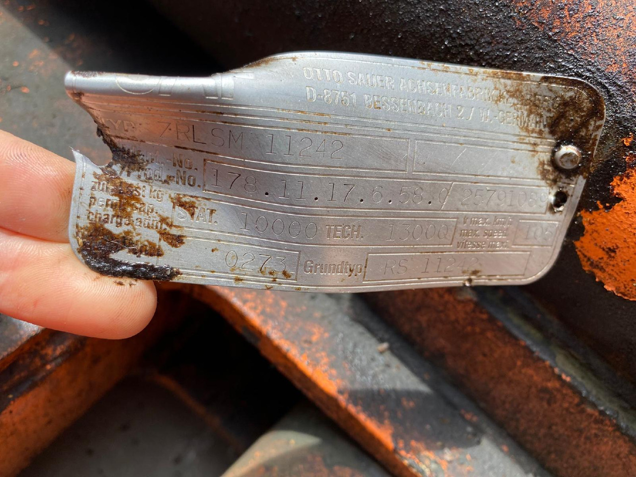 SAT SAF RS 11242 - Akseli ja osat - Rakennuskoneet: kuva  SAT SAF RS 11242 - Akseli ja osat - Rakennuskoneet SAT SAF RS 11242 - Akseli ja osat - Rakennuskoneet: kuva  SAT SAF RS 11242 - Akseli ja osat - Rakennuskoneet