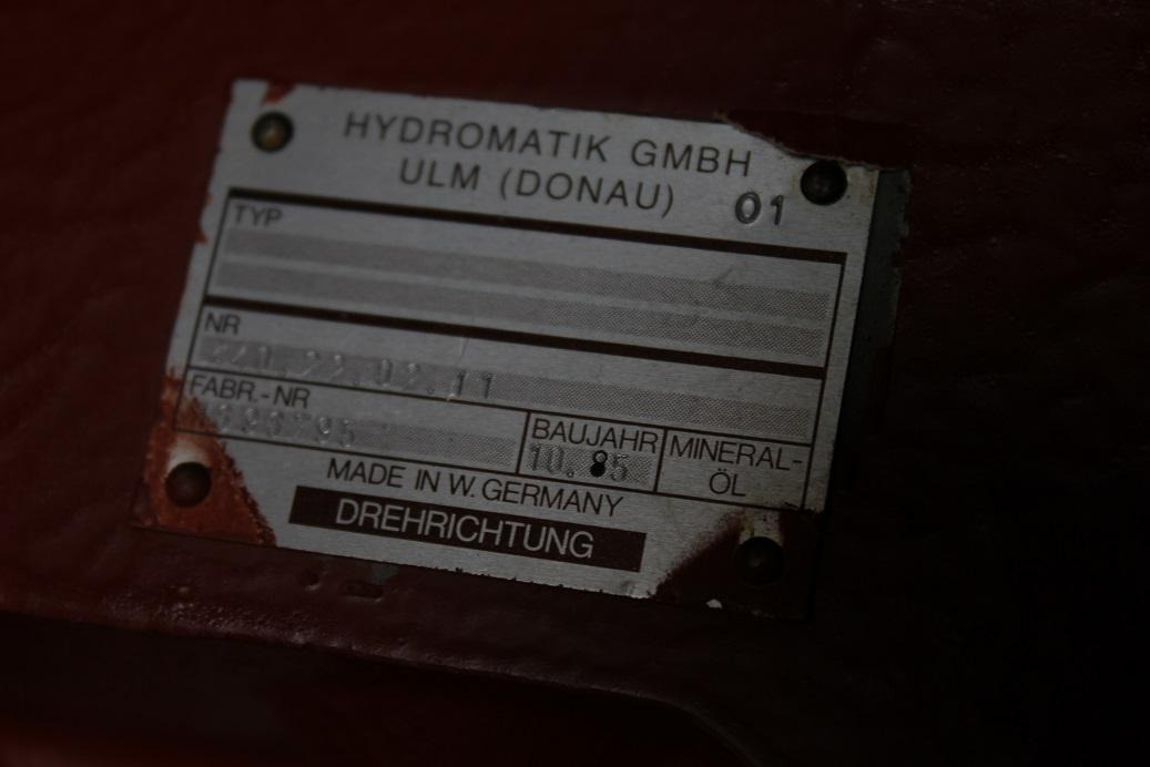 Sennebogen Hydromatik / SR 26 - Ajomoottori - Rakennuskoneet: kuva Sennebogen Hydromatik / SR 26 - Ajomoottori - Rakennuskoneet Sennebogen Hydromatik / SR 26 - Ajomoottori - Rakennuskoneet: kuva Sennebogen Hydromatik / SR 26 - Ajomoottori - Rakennuskoneet