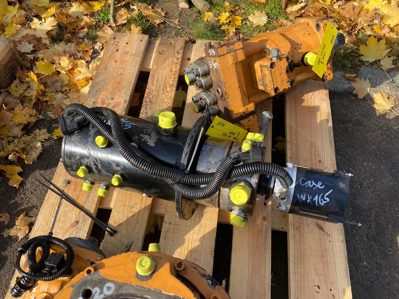 Case WX 165 - Varaosat - Rakennuskoneet: kuva Case WX 165 - Varaosat - Rakennuskoneet Case WX 165 - Varaosat - Rakennuskoneet: kuva Case WX 165 - Varaosat - Rakennuskoneet