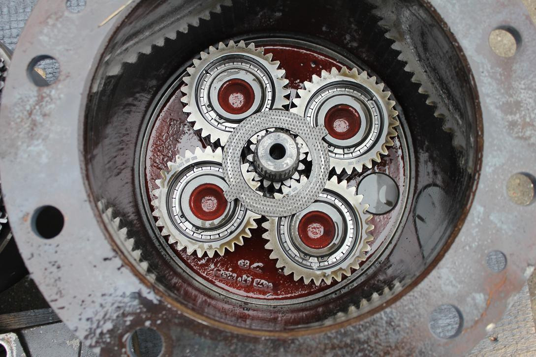 ZF APB-L 775 - Akseli ja osat - Rakennuskoneet: kuva ZF APB-L 775 - Akseli ja osat - Rakennuskoneet ZF APB-L 775 - Akseli ja osat - Rakennuskoneet: kuva ZF APB-L 775 - Akseli ja osat - Rakennuskoneet