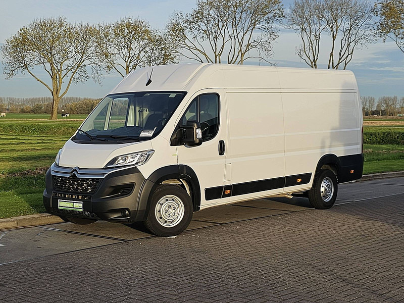 Citroën Jumper 2.2 L4H2 Maxi Airco - Pakettiauto: kuva Citroën Jumper 2.2 L4H2 Maxi Airco - Pakettiauto Citroën Jumper 2.2 L4H2 Maxi Airco - Pakettiauto: kuva Citroën Jumper 2.2 L4H2 Maxi Airco - Pakettiauto